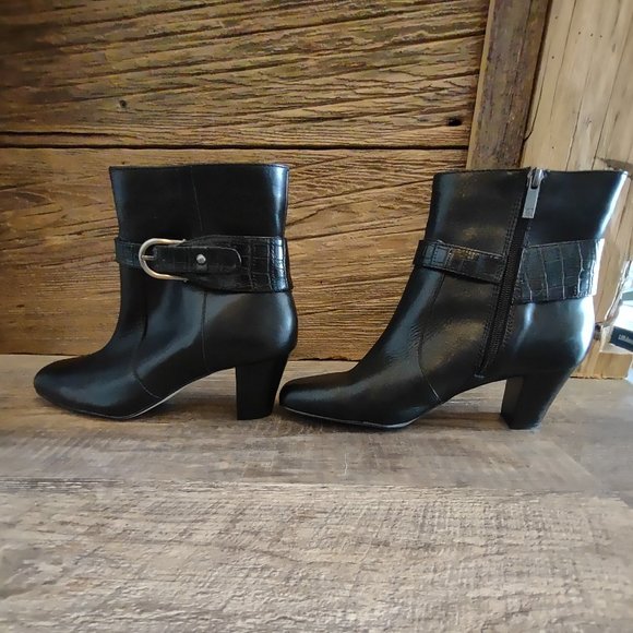 Anne Klein Akgansee Black Boots Size 8 - Picture 4 of 16